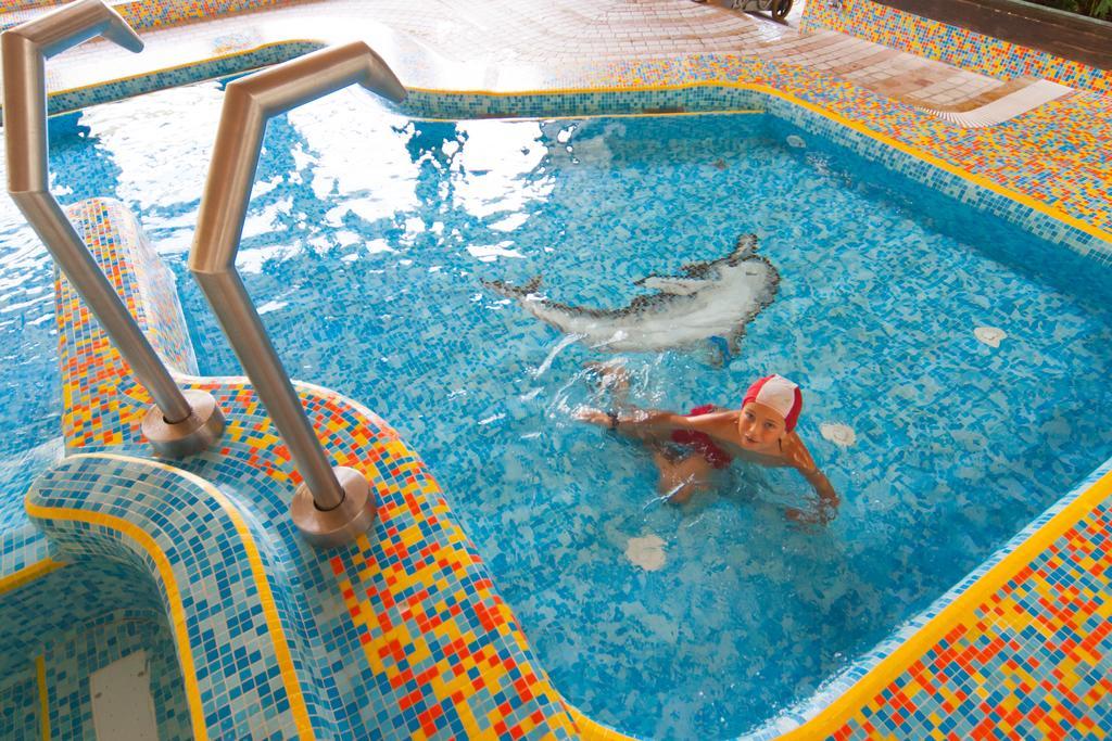 Appartements Tlusel オルティゼーイ エクステリア 写真