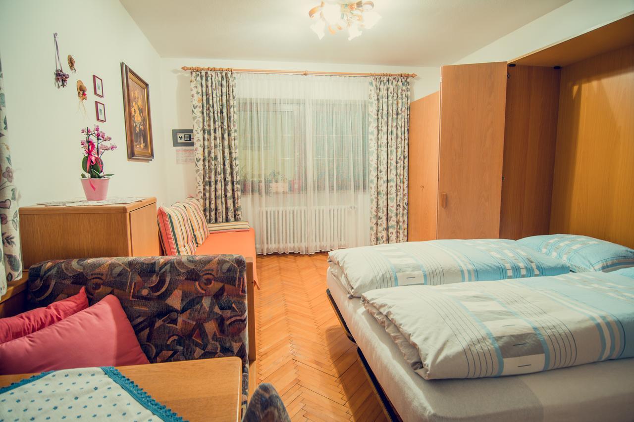 Appartements Tlusel オルティゼーイ エクステリア 写真
